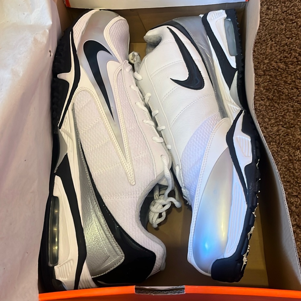New box Nike football cleats air super speed white black mens silver 324833 101